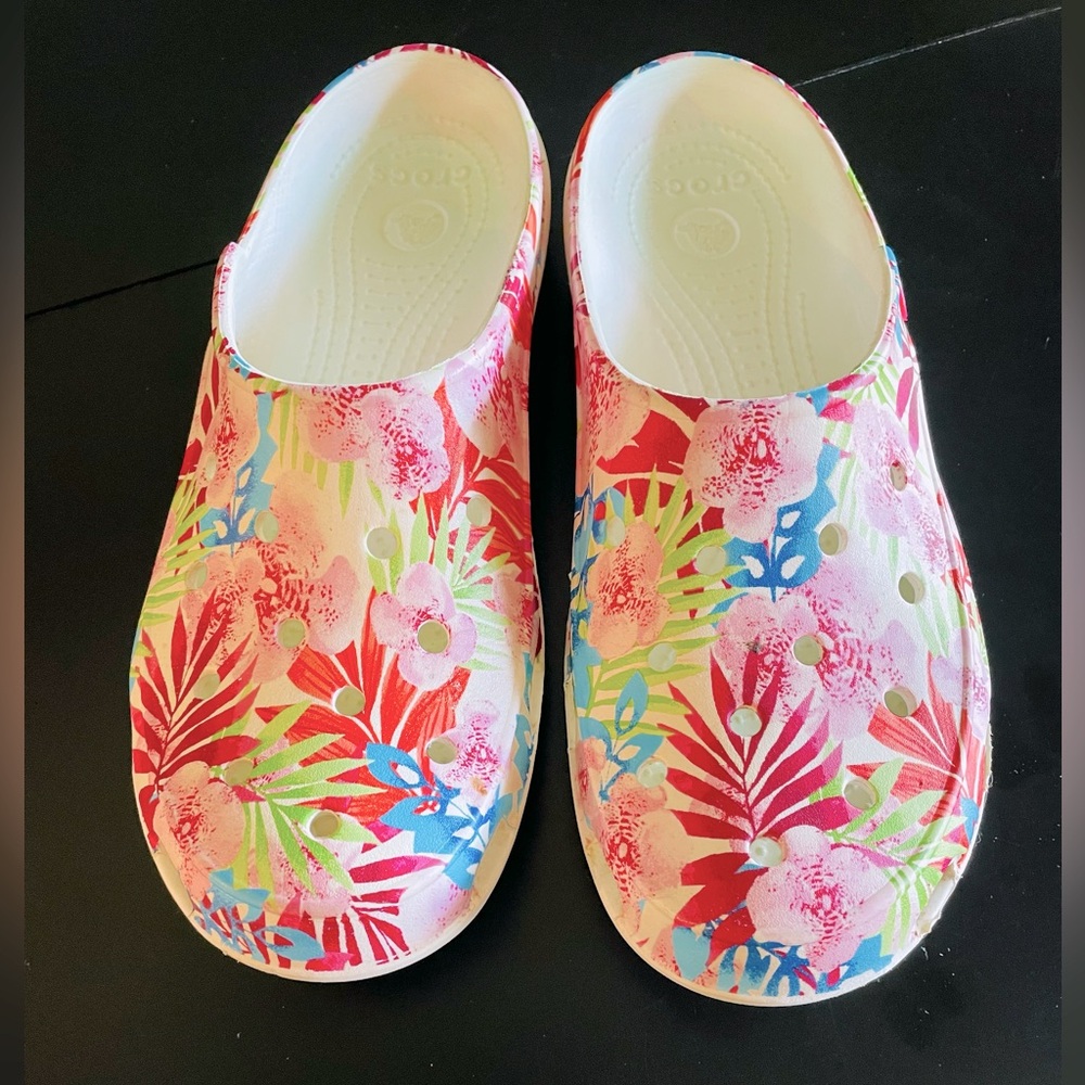 CROCS Tropical Floral Mules - Red and Green